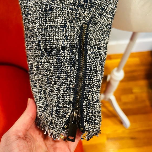Banana Republic Navy & White Raw hem Tweed blazer/jacket size 6 - Picture 8 of 14